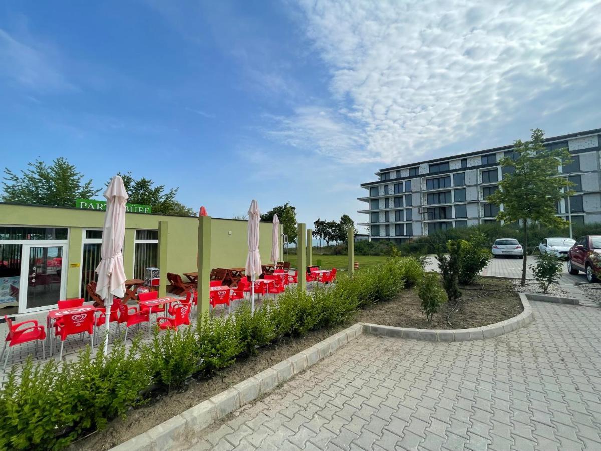 Vizparti Apartman Siófok Eksteriør billede